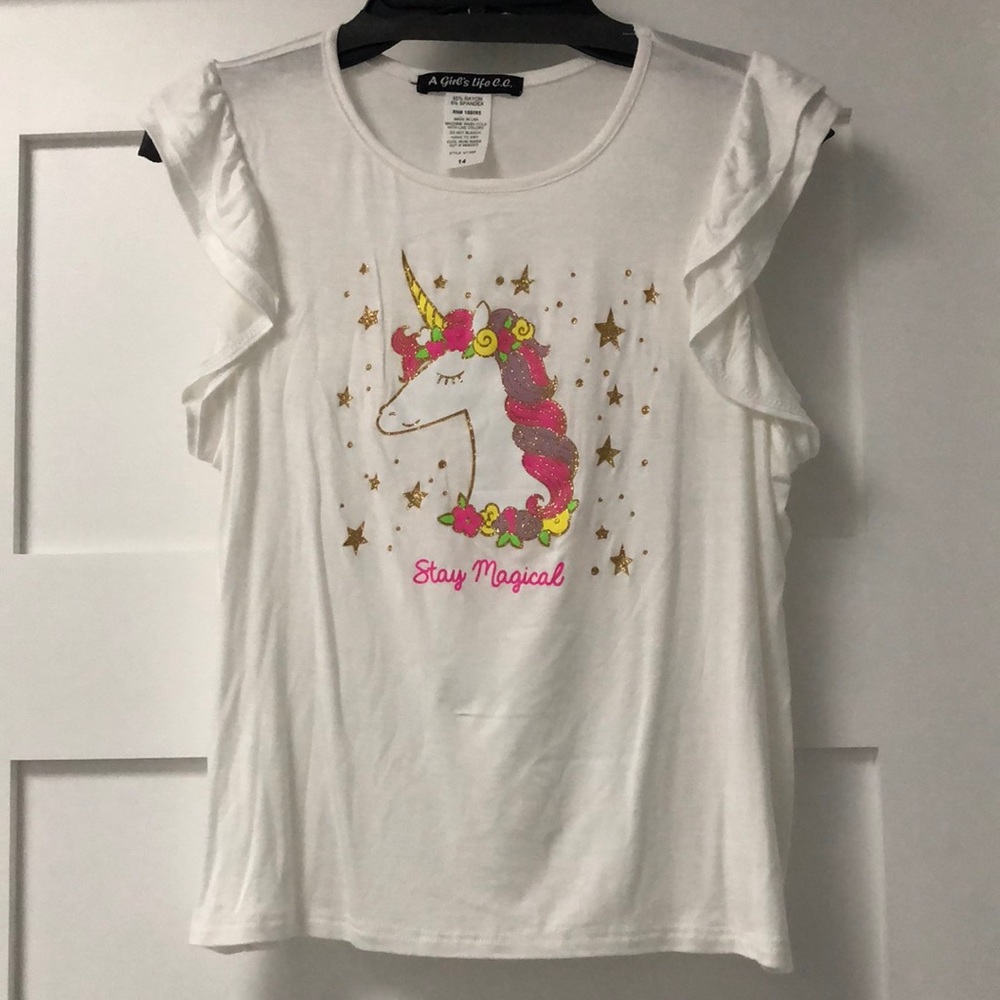 🆕Girls very soft & stretchy glitter Unicorn ivory top! Double ruffle sleeves! L